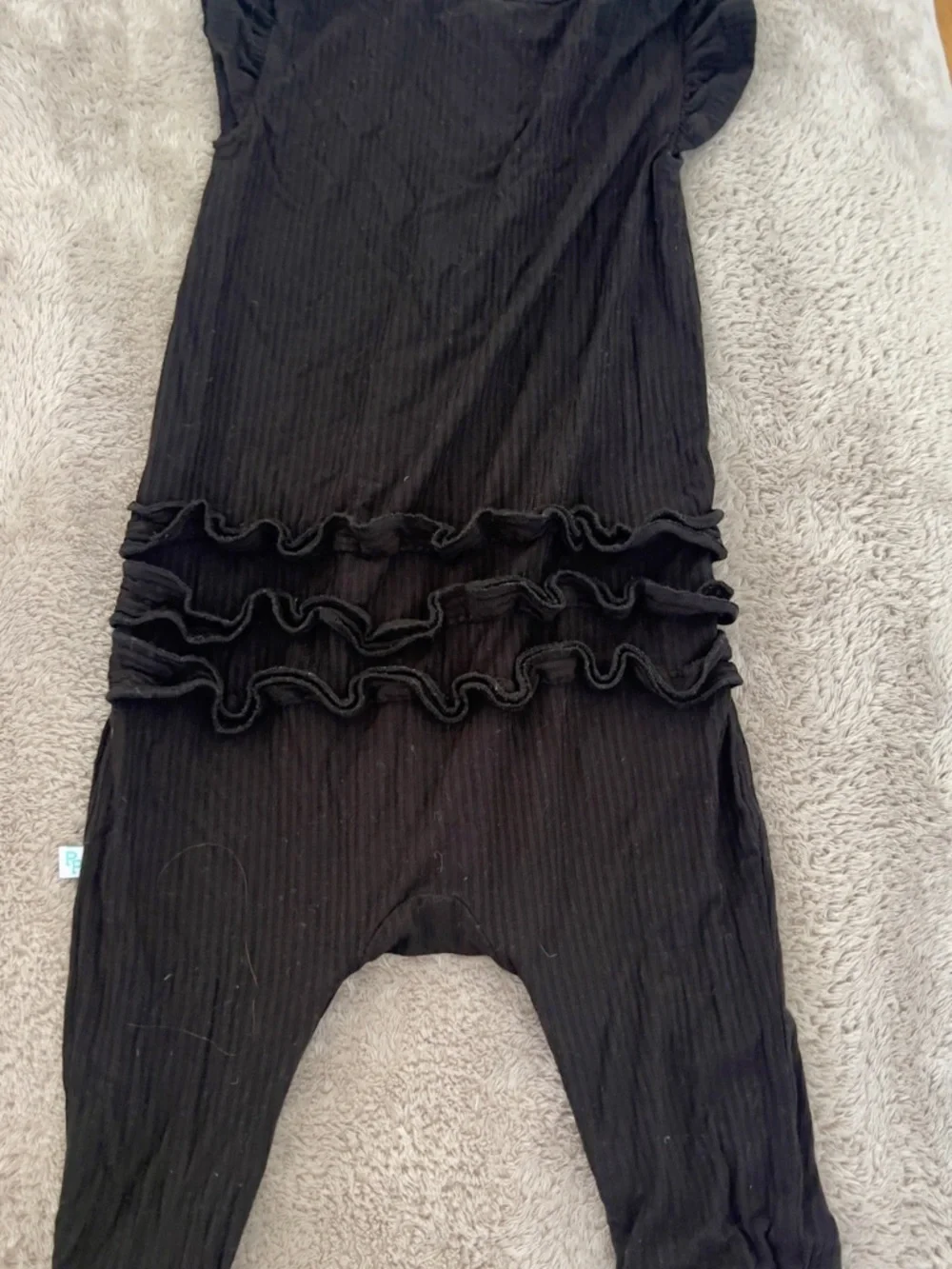 Posh Peanut Ruffle Rompers - Picture 6 of 8